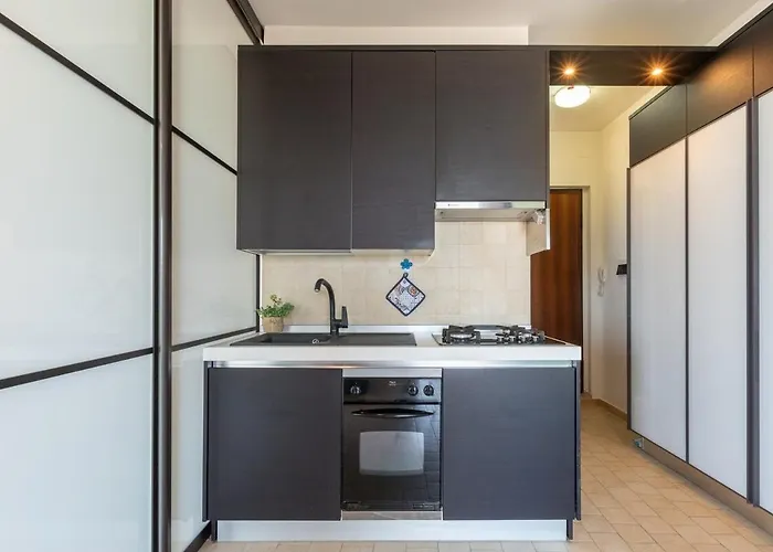 Fronte Mare - Box Auto - Elvissa View *